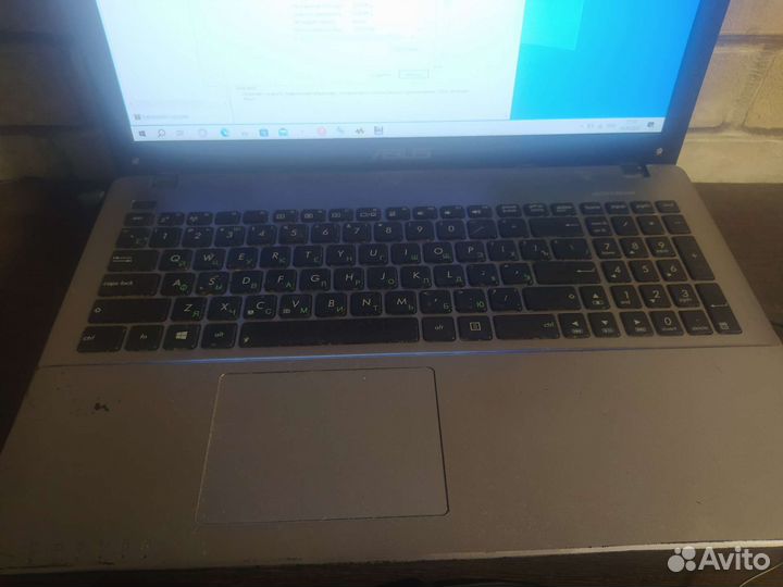 Игровой ноутбук asus