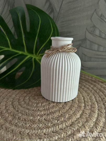 Ваза из гипса