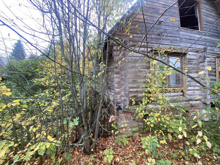 Дом 25,7 м² на участке 15 сот.