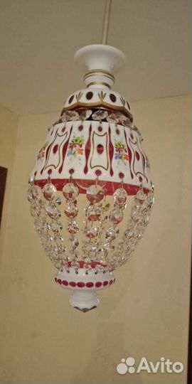 Люстра из двухслойного чешского стекла