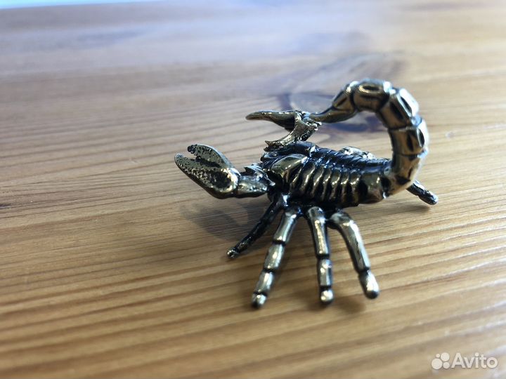 Фигурка. Статуэтка. Скорпион. Бронза