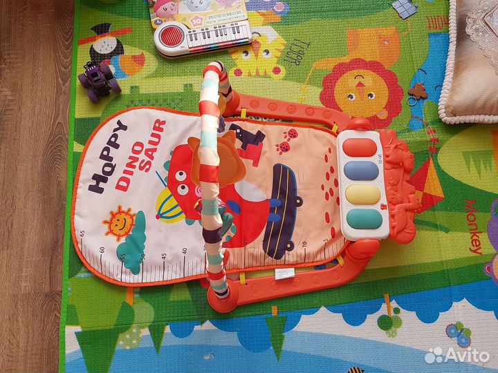 Развивающие игрушки