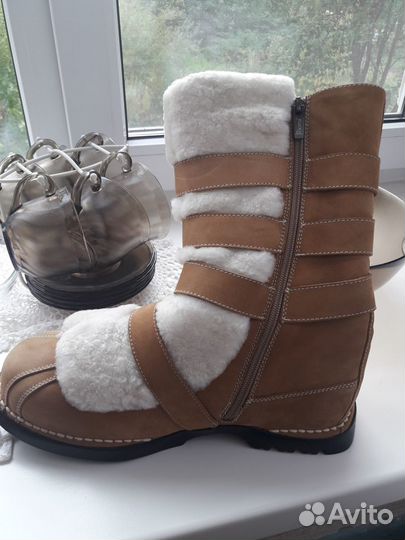 Утепленные ботинки