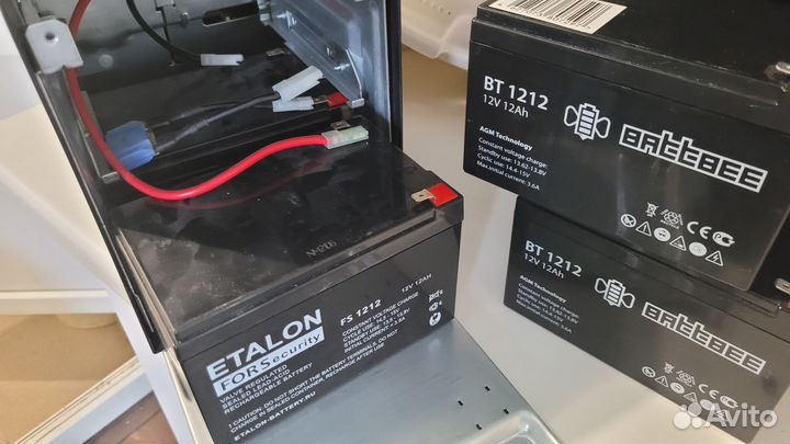 Ибп APC Smart UPS 1000