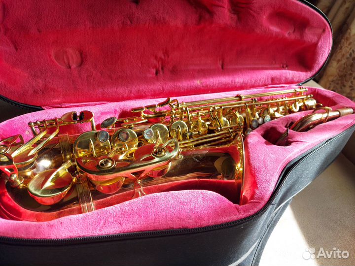 Саксофон альт бу