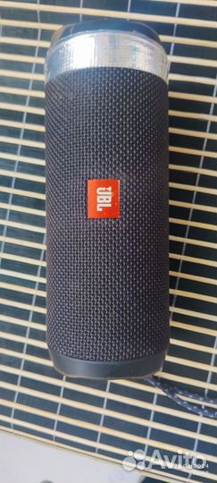 Колонка jbl flip 4