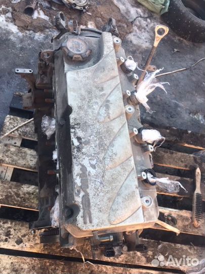 Двигатель Mitsubishi Outlander 2.4 4G69 2006