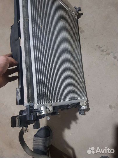 Радиатор renault сандеро степвей