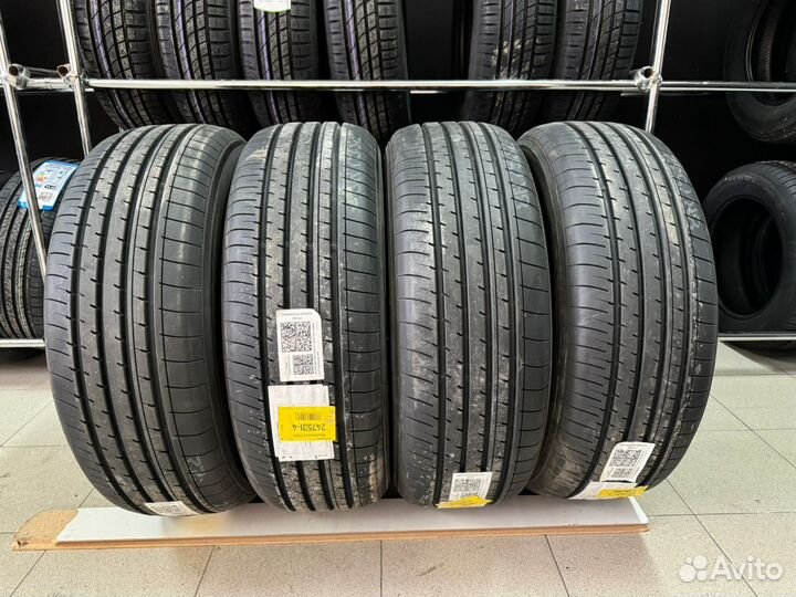 Yokohama BluEarth-XT AE61 215/70 R16