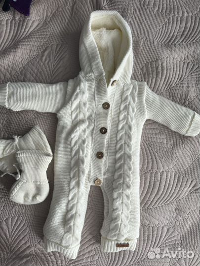 Комбинезон и пинетки демисезонный теплый 56-62