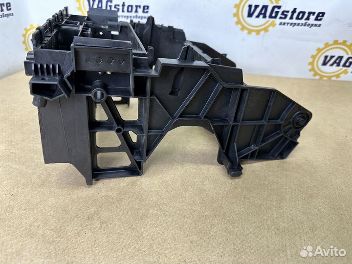 Рамка магнитолы Audi A4 B6