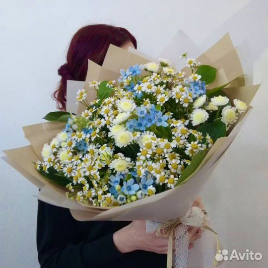 Букеты из ромашек и полевых цветов с доставкой