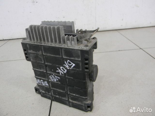 Блок управления двигателем