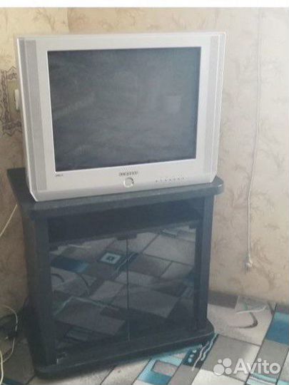 Телевизор с тумбочкой бу