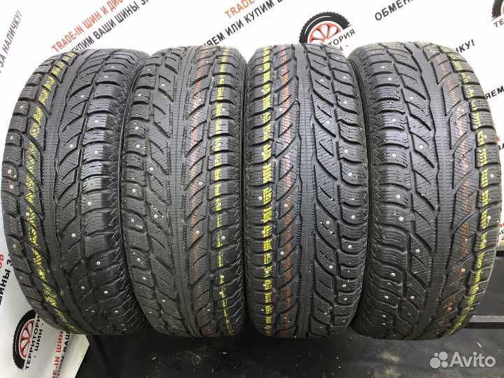 Cooper Weather-Master WSC 215/65 R17 99H