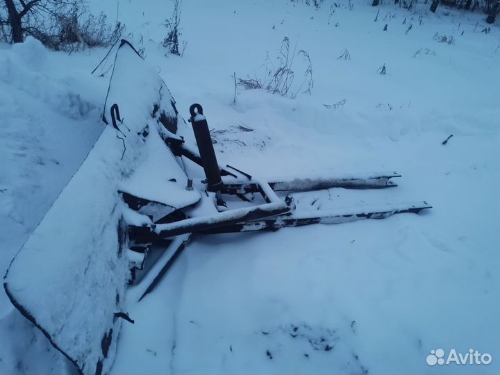 Отвал на мтз 82