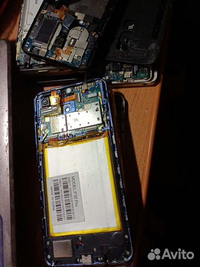 Запчасти разных Андроидов