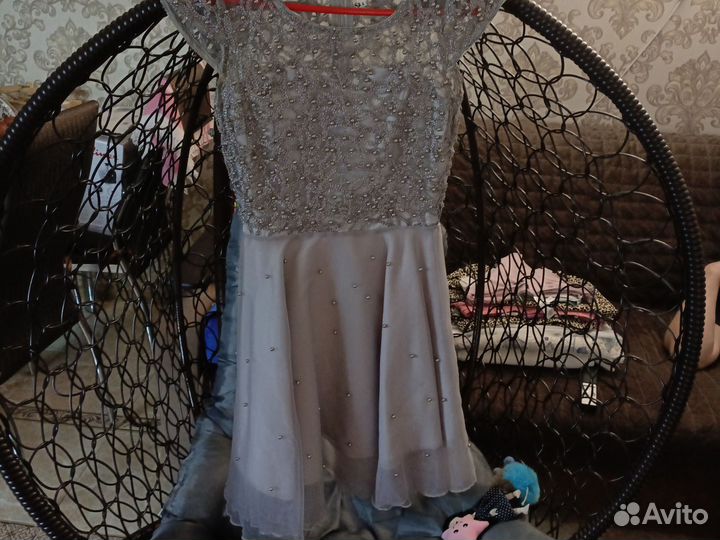 Вечернее платье