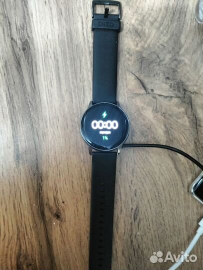 Смарт часы Realme Dizo Watch R