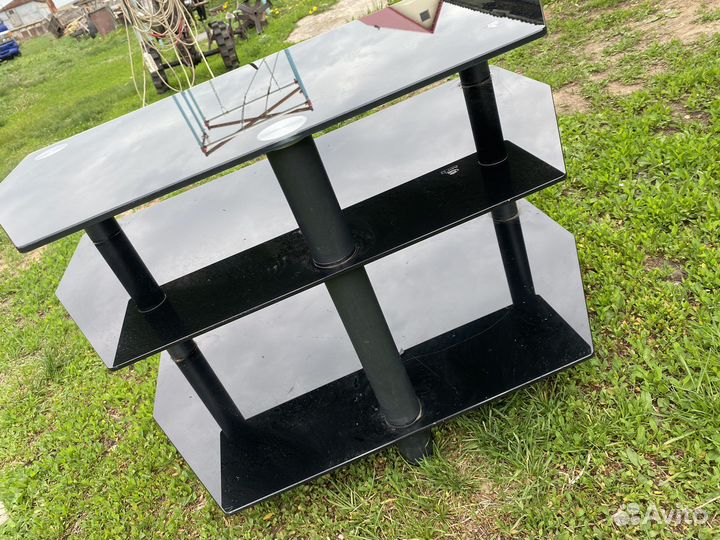 Тумба под телевизор