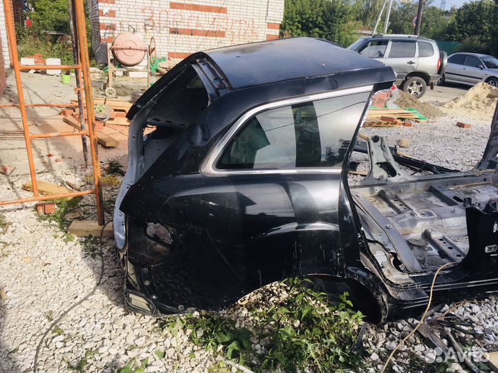 Задняя часть Mazda Cx7,четверть правая,левая