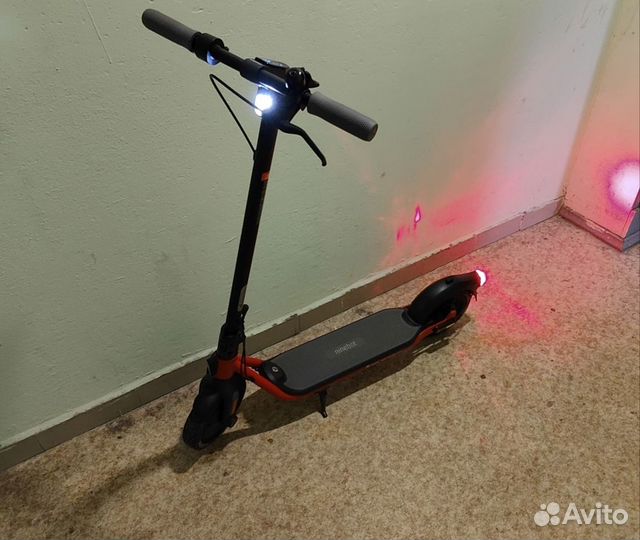 Самокат ninebot kickscooter d18u