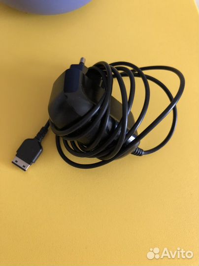 Зарядное устройство