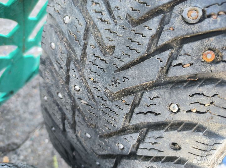 Nokian Tyres Hakkapeliitta 8 185/65 R15 92T