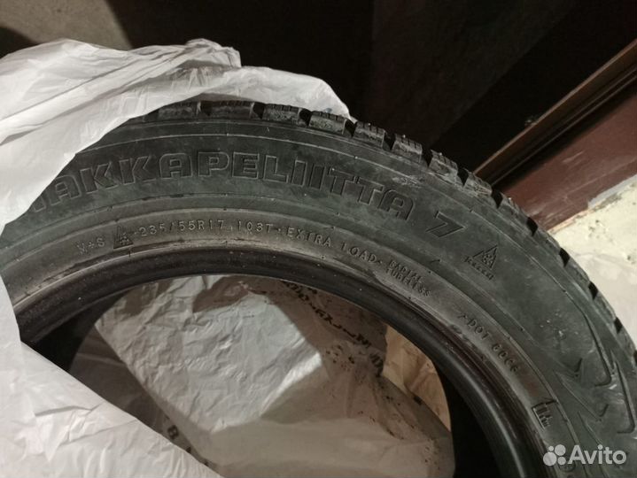 Nokian Tyres Hakkapeliitta 7 235/55 R17