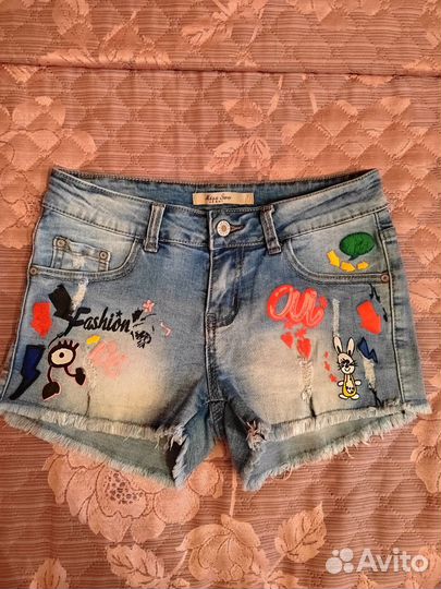 Джинсовые шорты