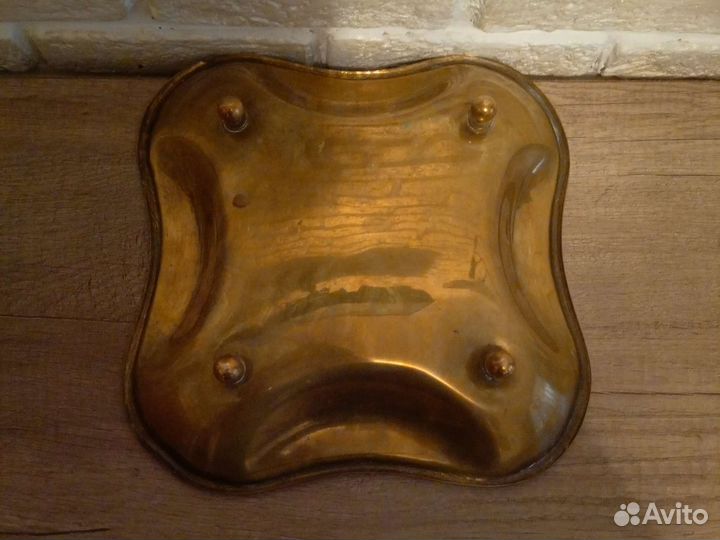 Блюда из латуни