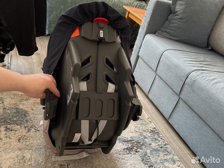 Автолюлька (переноска) 0+ (до 13 кг) Inglesina