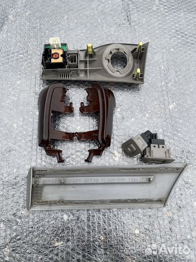 Панель замка зажигания Toyota Crown S170