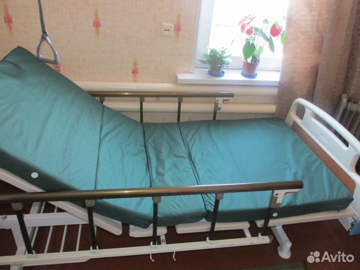 Кровать ортопедическая (медицинская)