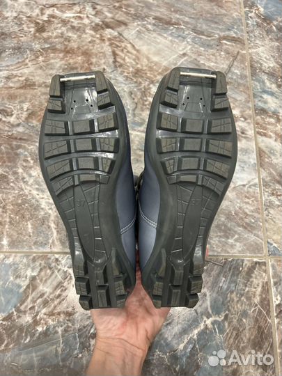 Ботинки лыжные 37