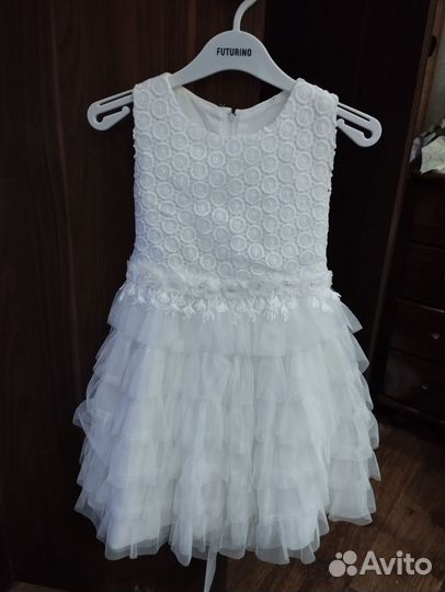 Нарядные детские платья