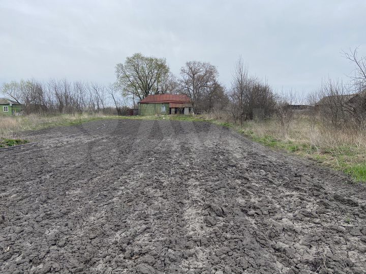 Дом 512 м² на участке 14 сот.