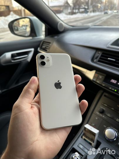 iPhone 11, 64 ГБ