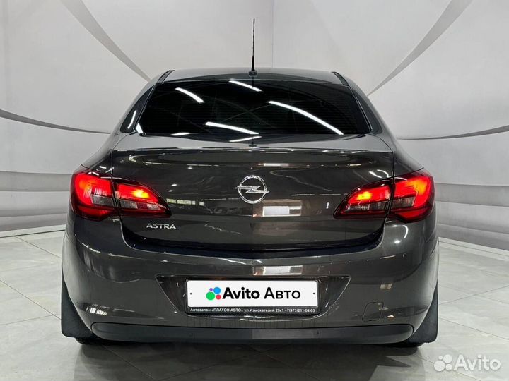 Opel Astra 1.6 AT, 2014, 155 858 км