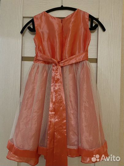 Платье на девочку