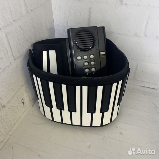 Пианино Tchibo Electronisches rollpiano