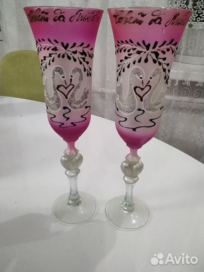 Продаю свадебные бокалы