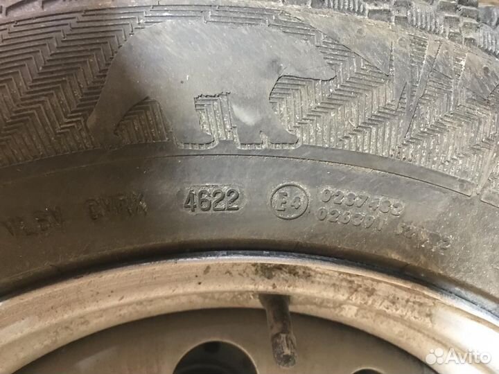 Gislaved Nord Frost 200 SUV 215/65 R16