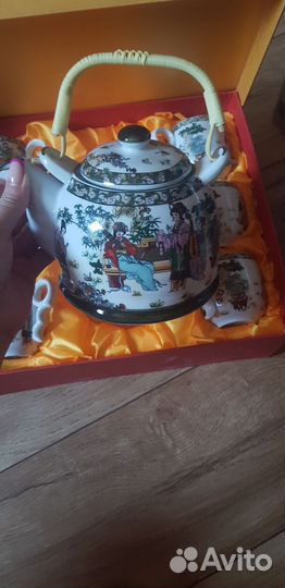 Продам чайный сервиз