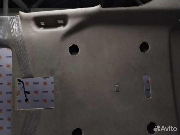 Обшивка потолка Cadillac Escalade