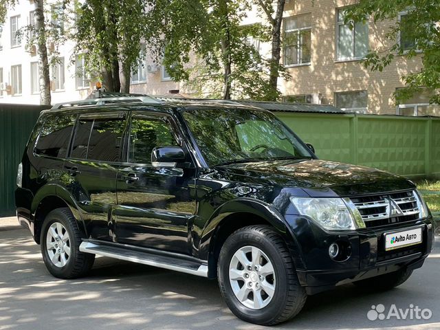 Mitsubishi Pajero 3.0 AT, 2011, 200 000 км с пробегом, цена 2195000 руб.