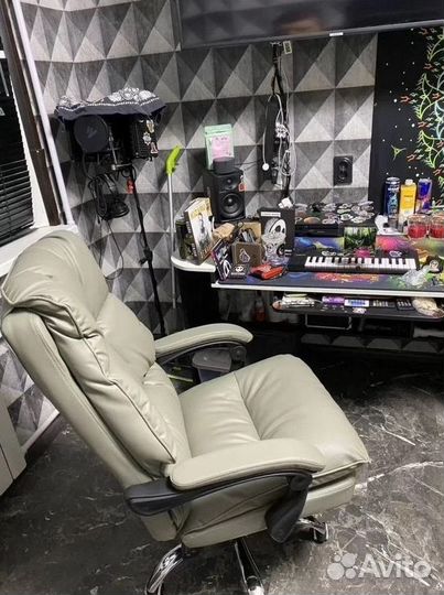 Кресло для игр. Игровое кресло с массажем