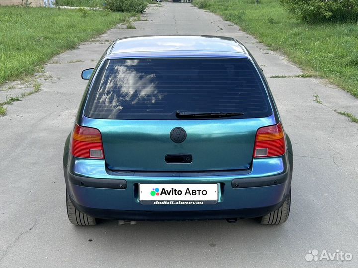 Volkswagen Golf 2.0 AT, 2002, 325 000 км