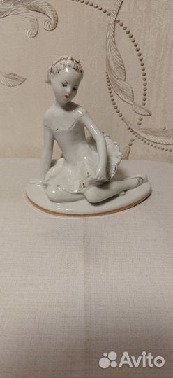 Фарфоровые статуэтки