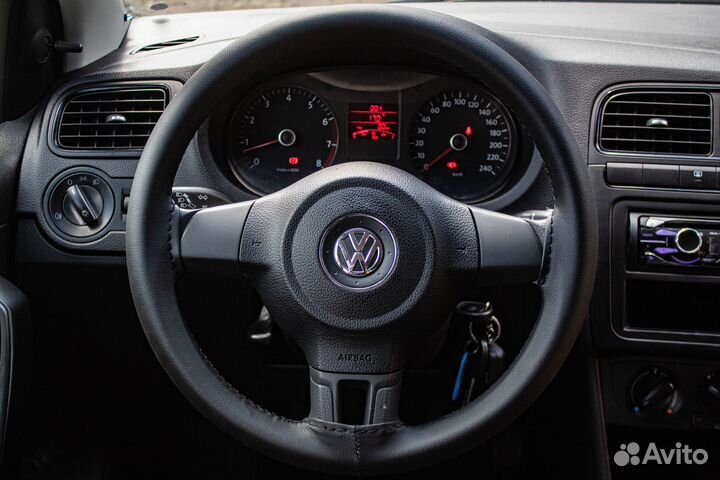 Volkswagen Polo 1.6 МТ, 2014, 143 549 км